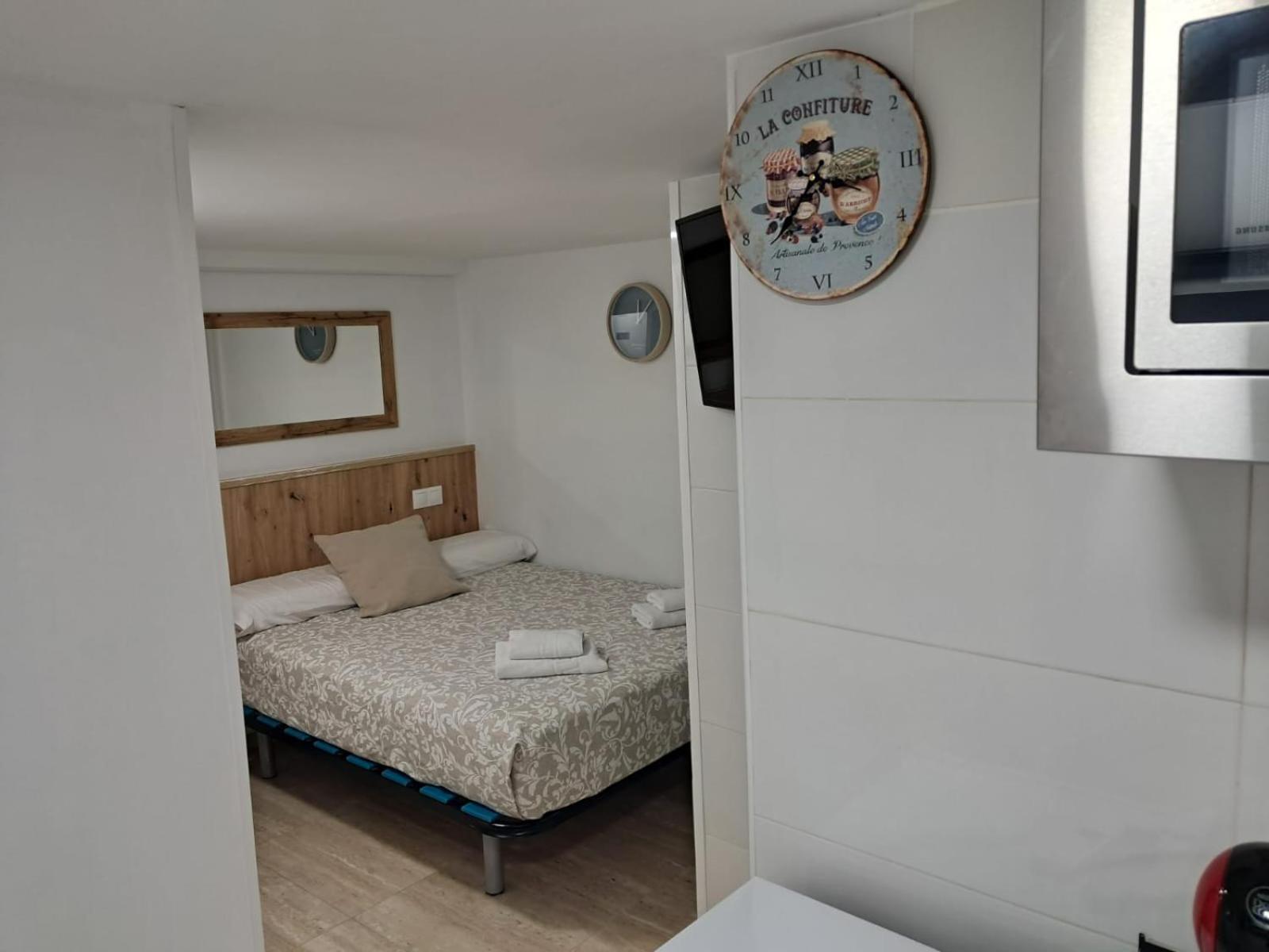 Hotel New Hortaleza Coliving Madrid Exterior foto