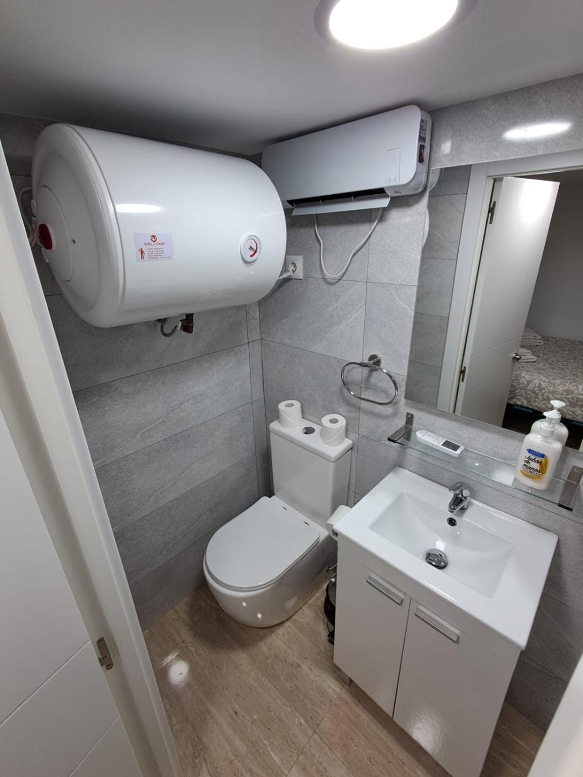 Hotel New Hortaleza Coliving Madrid Zimmer foto